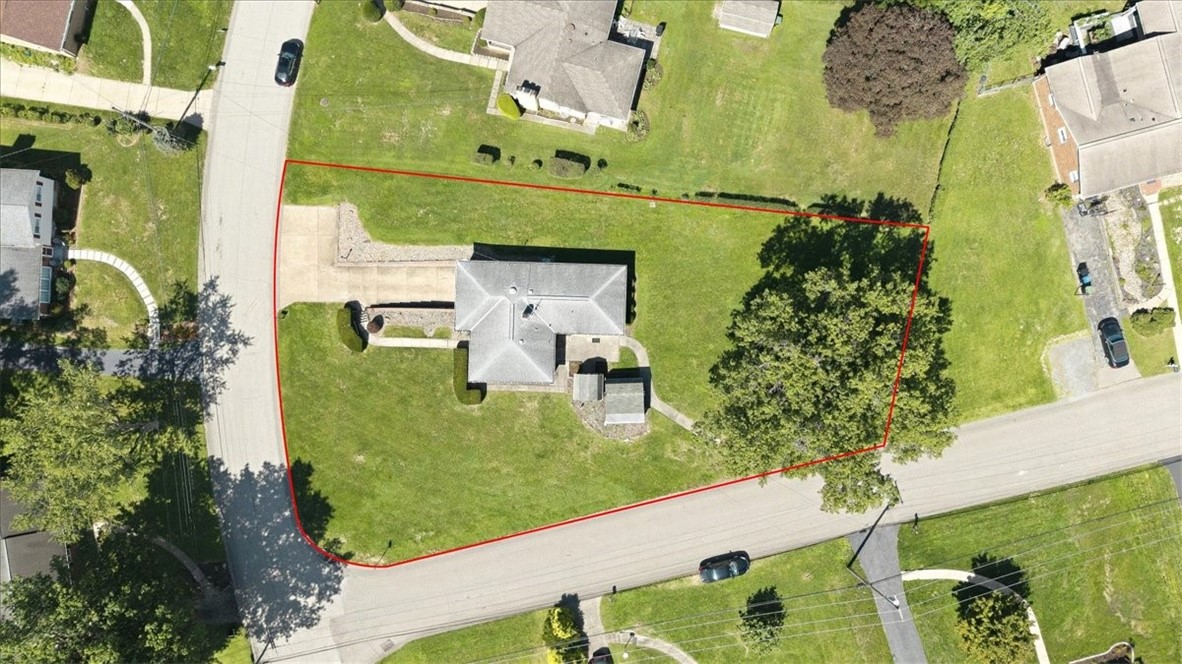 9428 Saratoga Dr