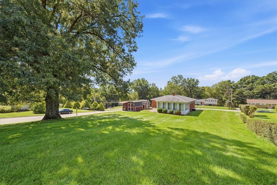 9428 Saratoga Dr