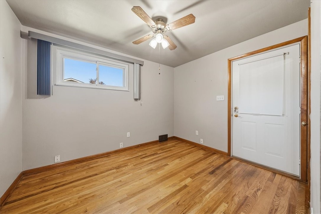 9428 Saratoga Dr