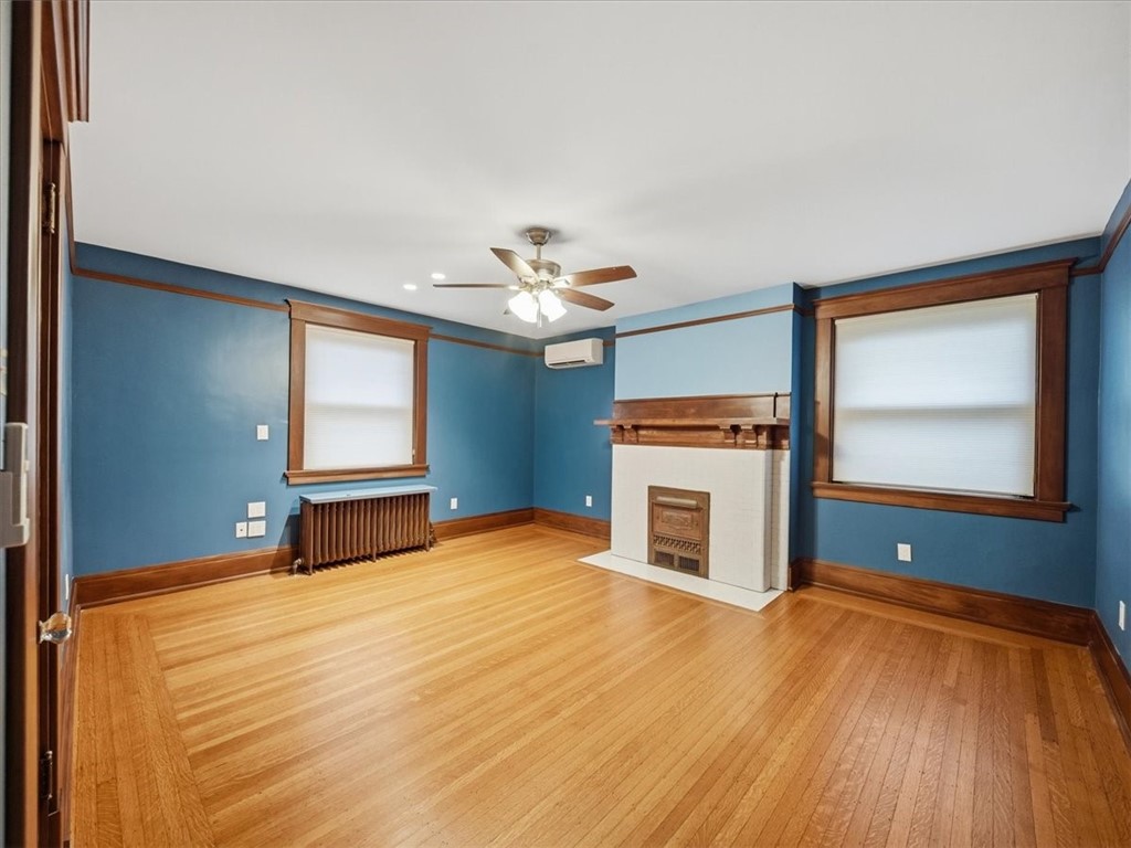 929 S Trenton Ave