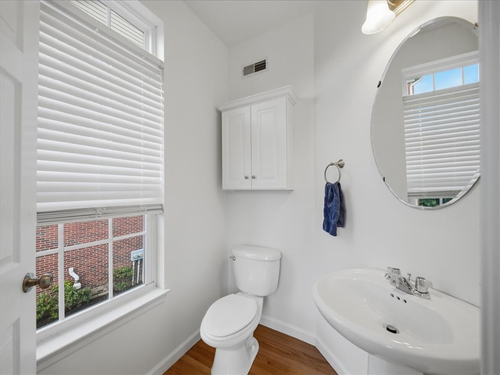 400 Fairgate Dr