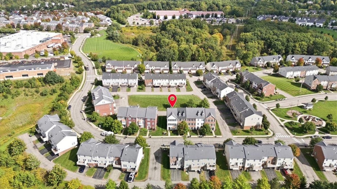 400 Fairgate Dr