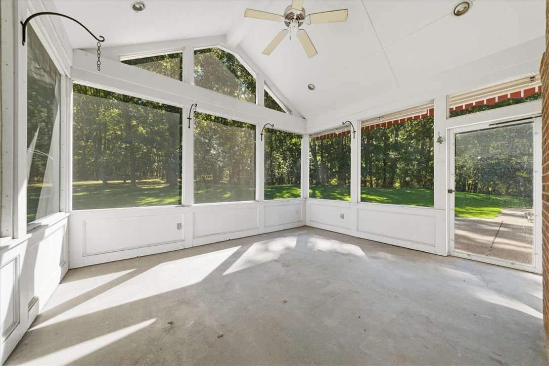 706 Audubon Dr