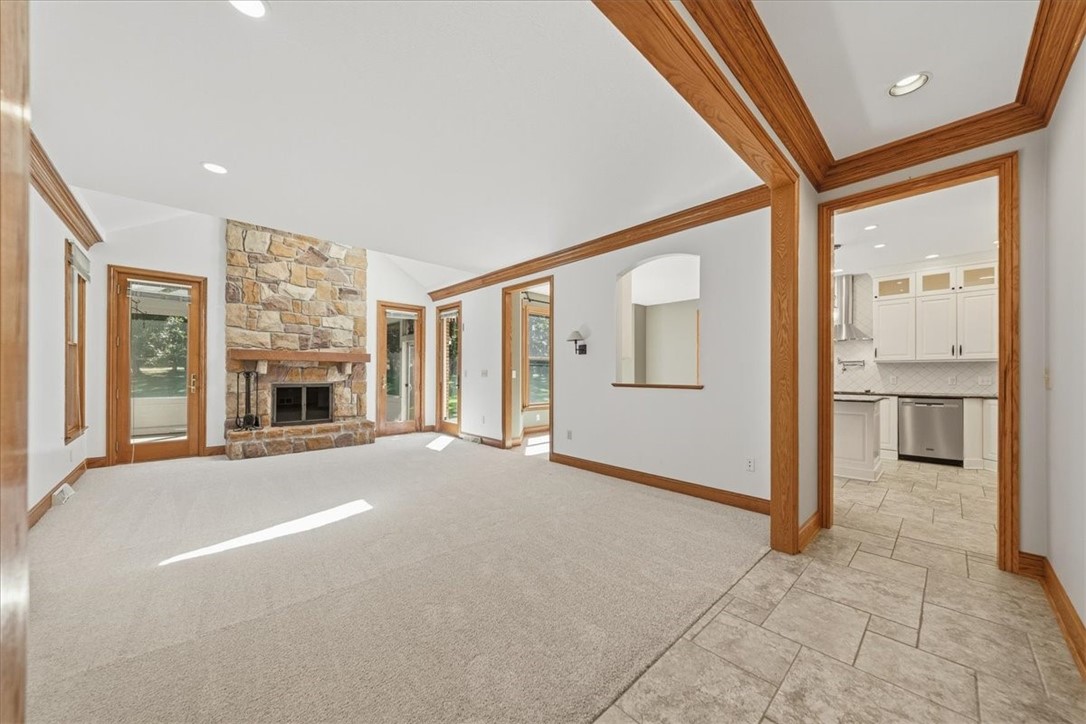 706 Audubon Dr