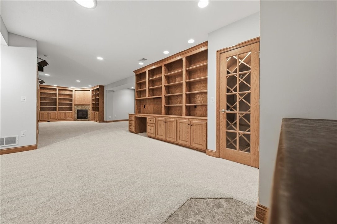 706 Audubon Dr