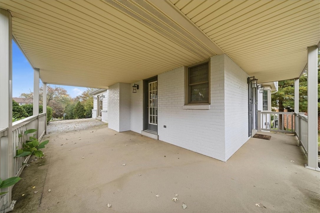 335 Catalina Dr