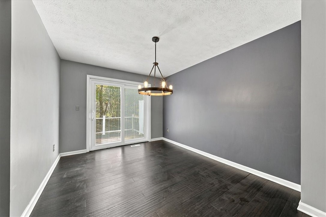 152 Aberdeen Dr