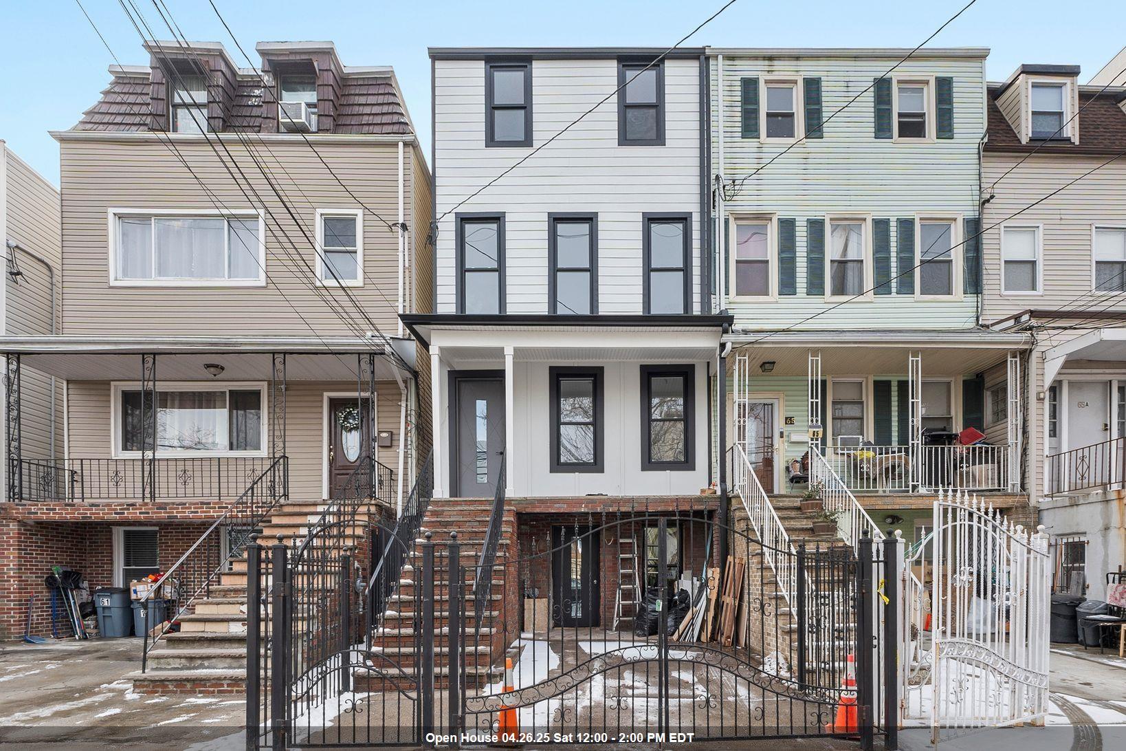 63 JEFFERSON AVE