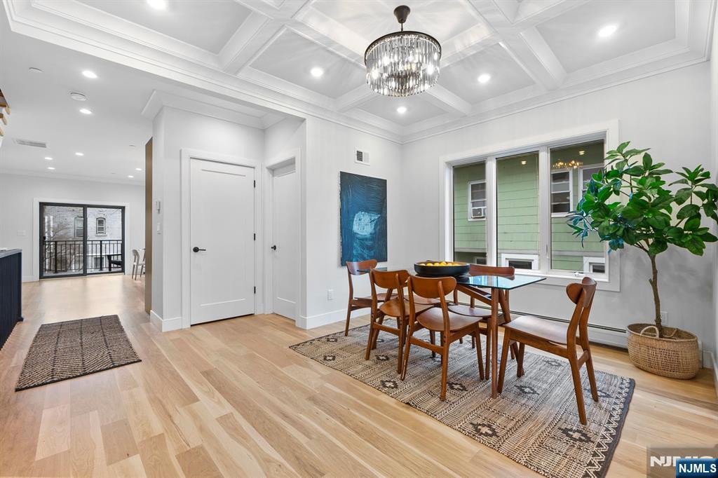 697B Hillside