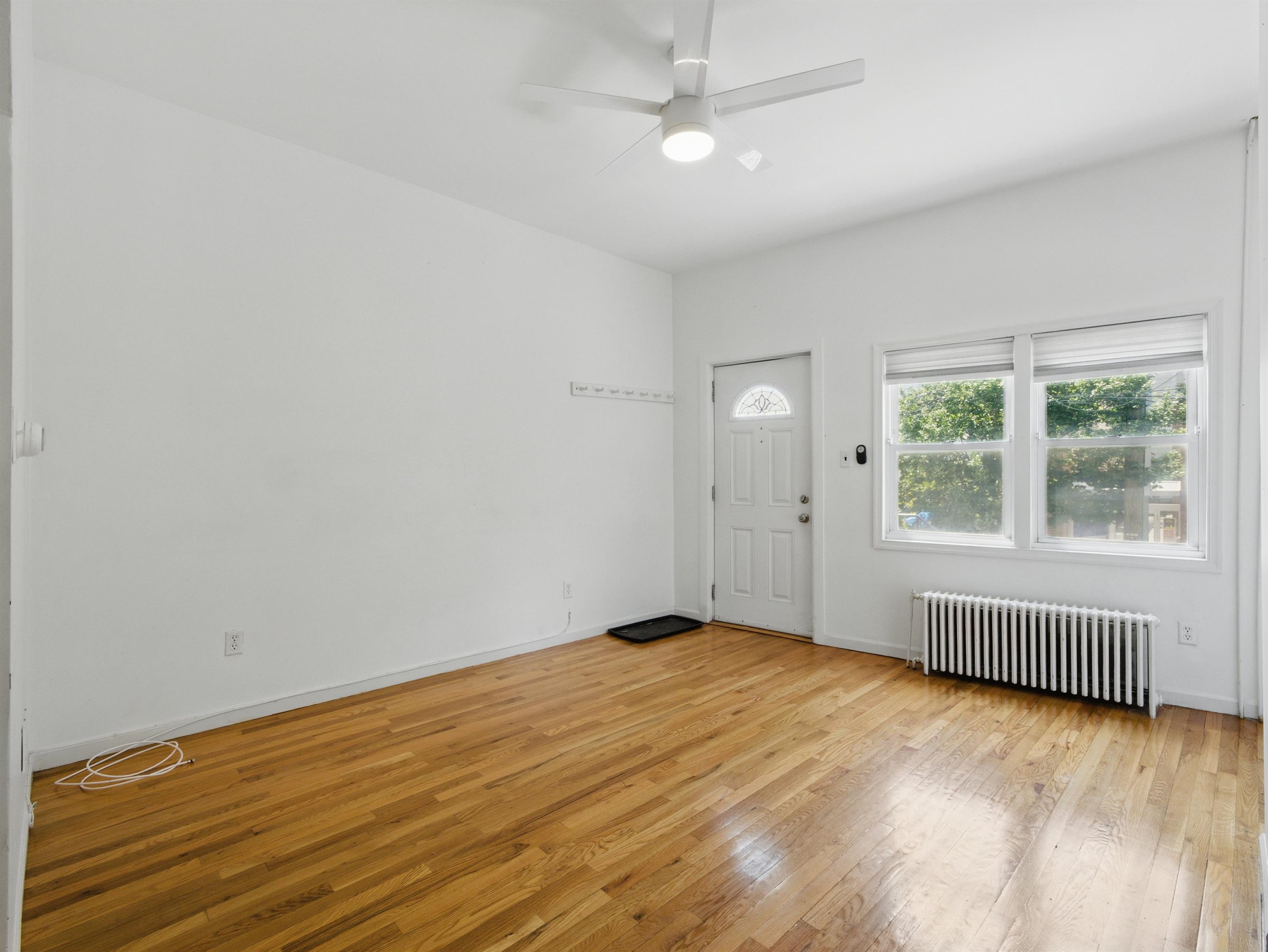 14 ROCK ST