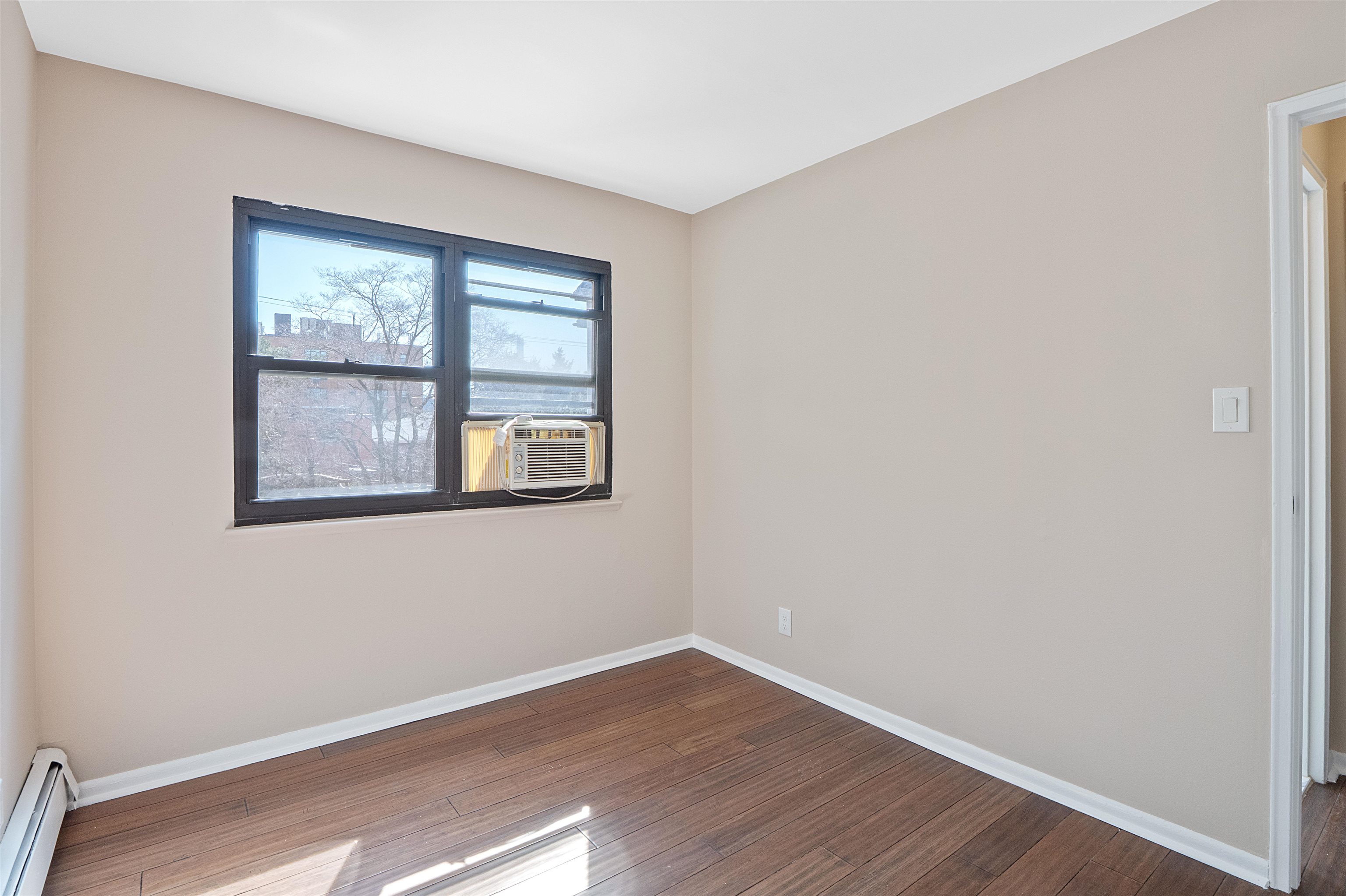56 68TH ST Unit: 5