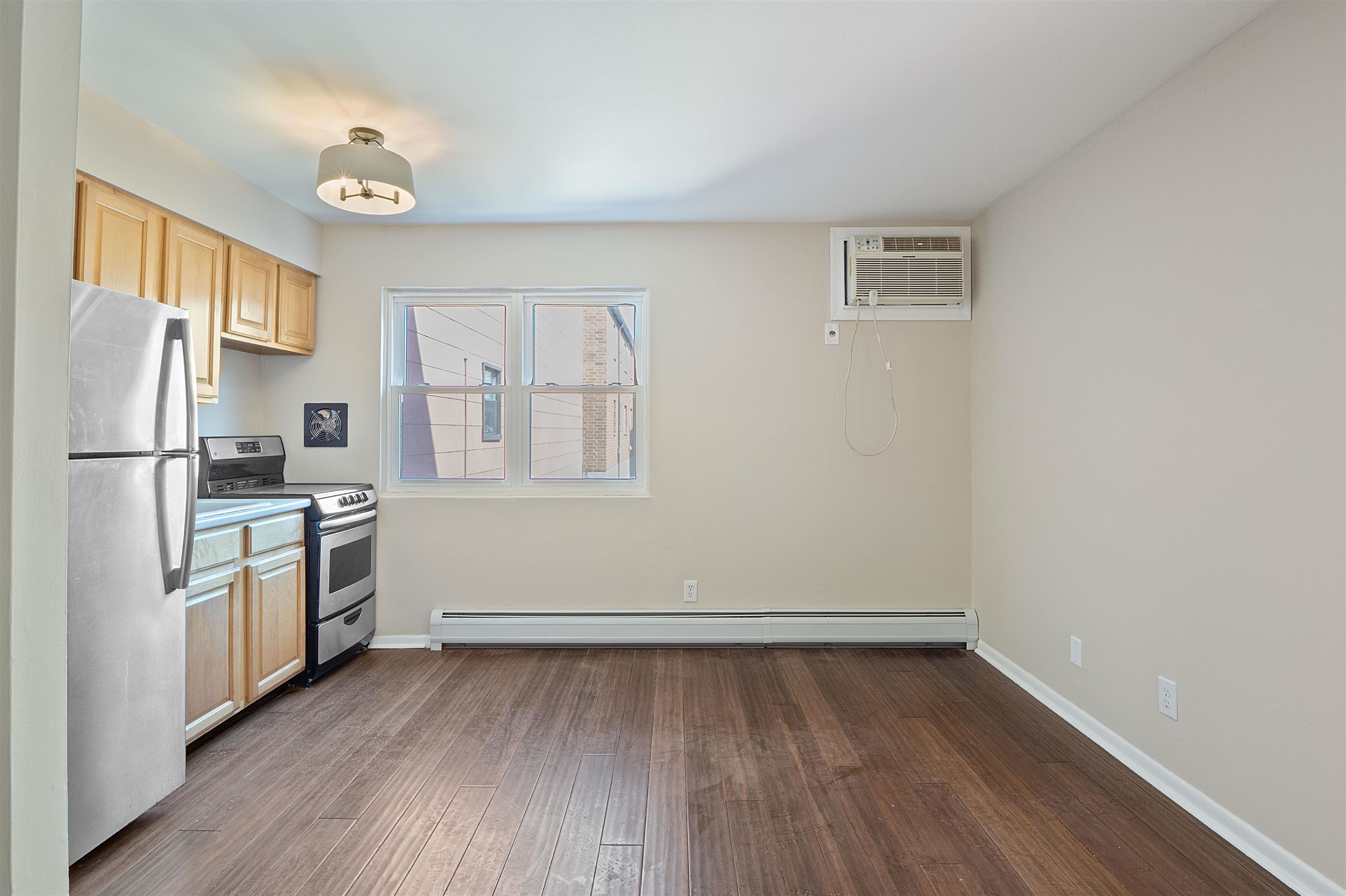 56 68TH ST Unit: 5