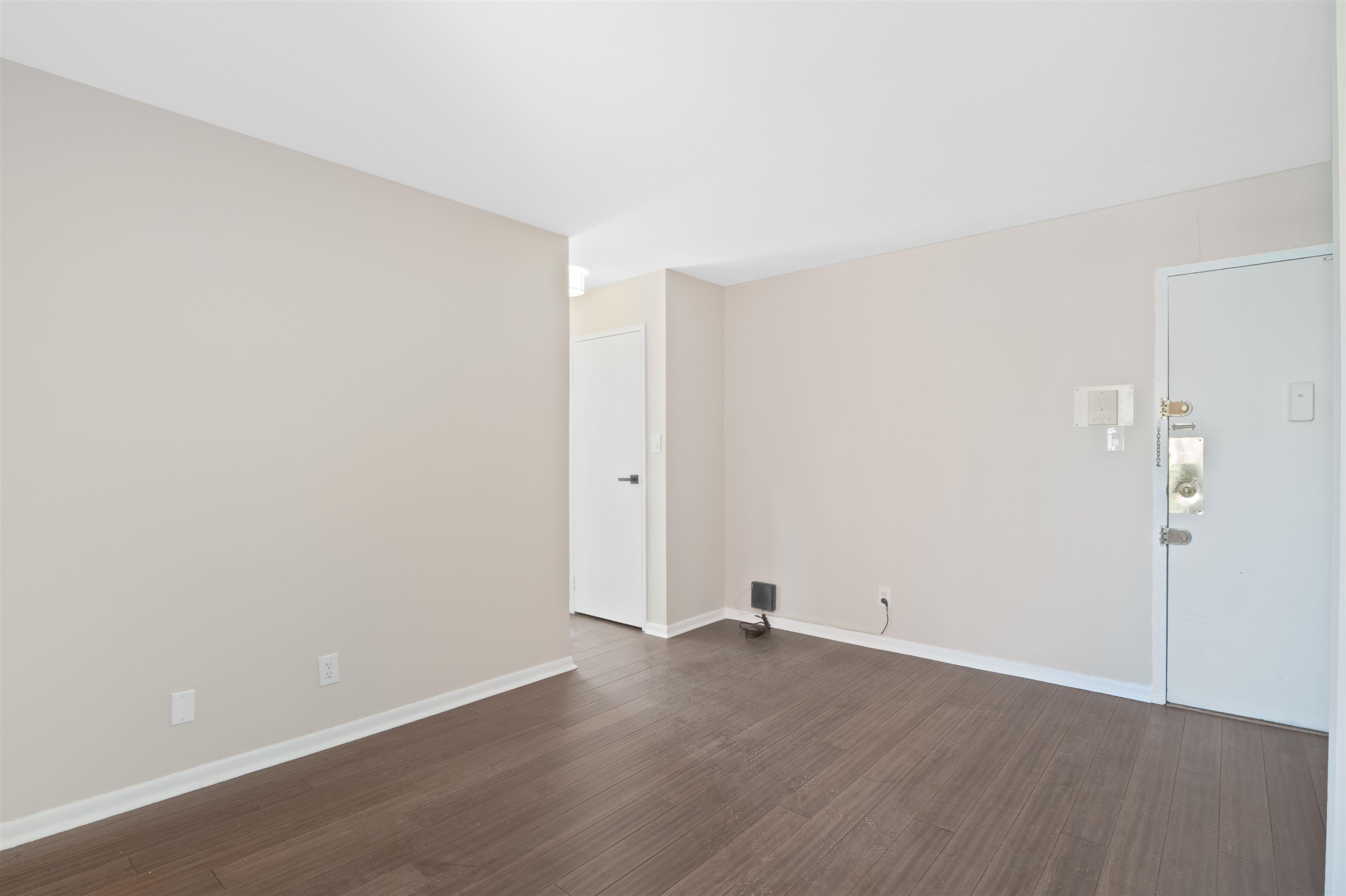 56 68TH ST Unit: 5