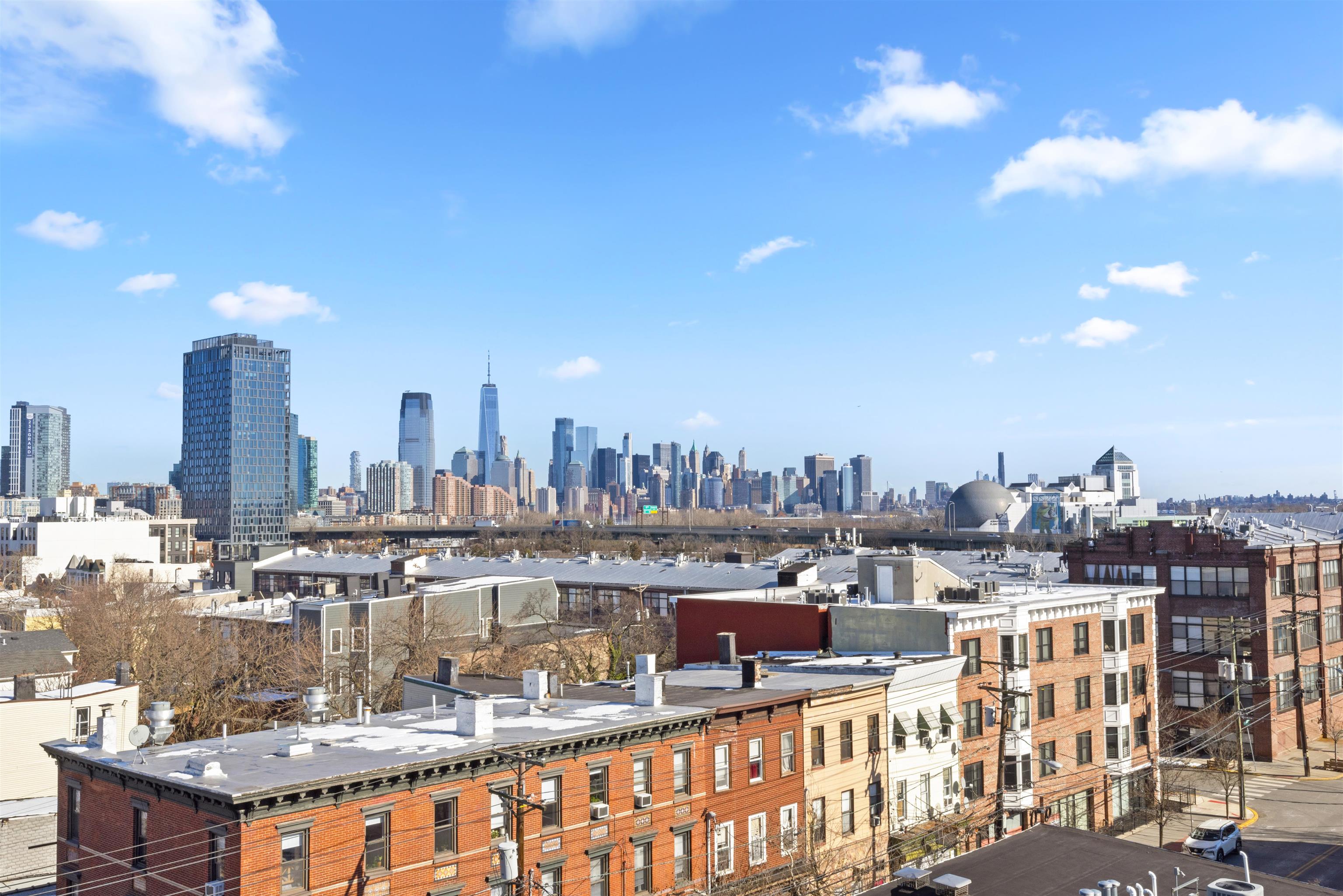 197 PINE ST Unit: 304