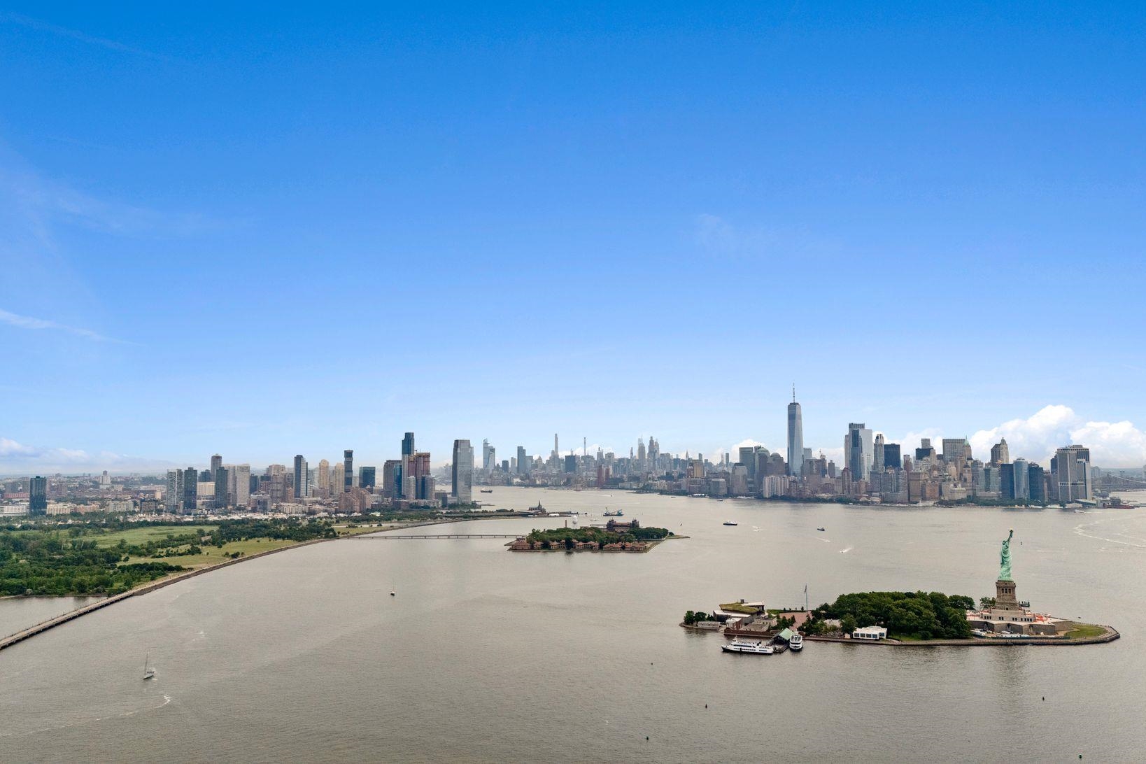 200 SHEARWATER CT WEST Unit: 52