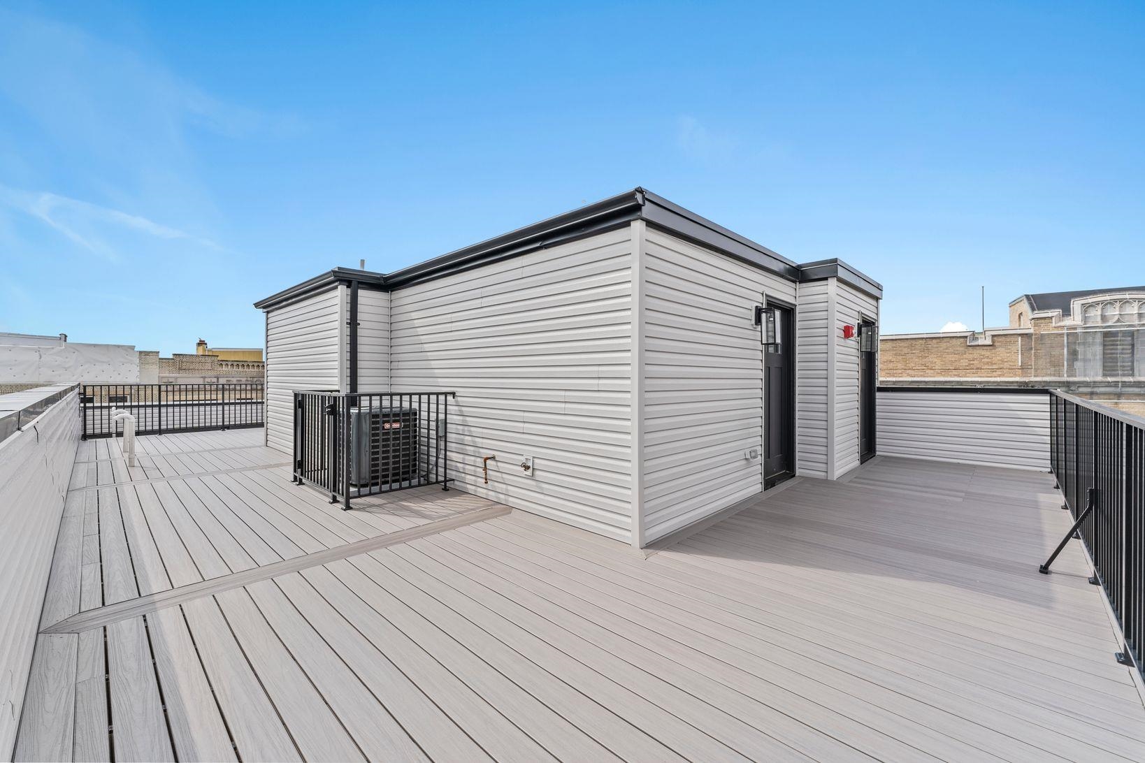 249 BERGEN AVE Unit: 302