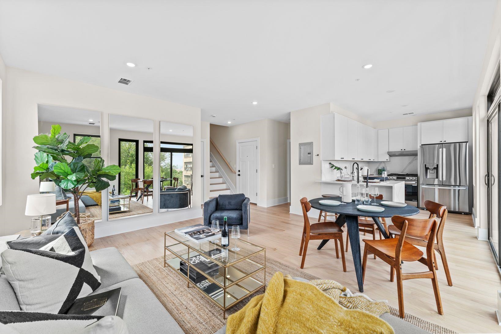 249 BERGEN AVE Unit: 302