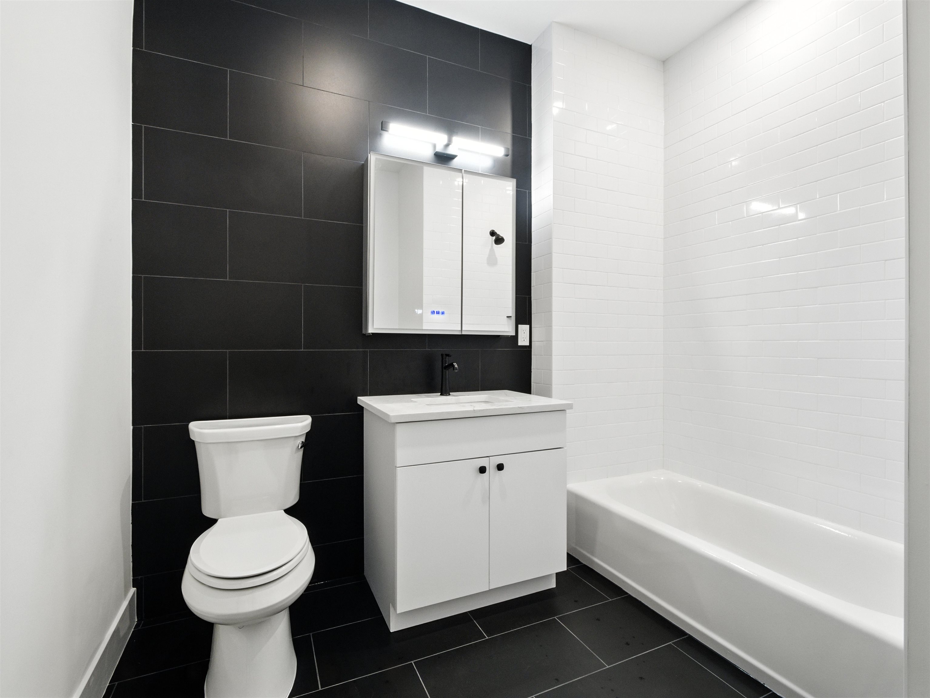 633 NEWARK AVE Unit: 201