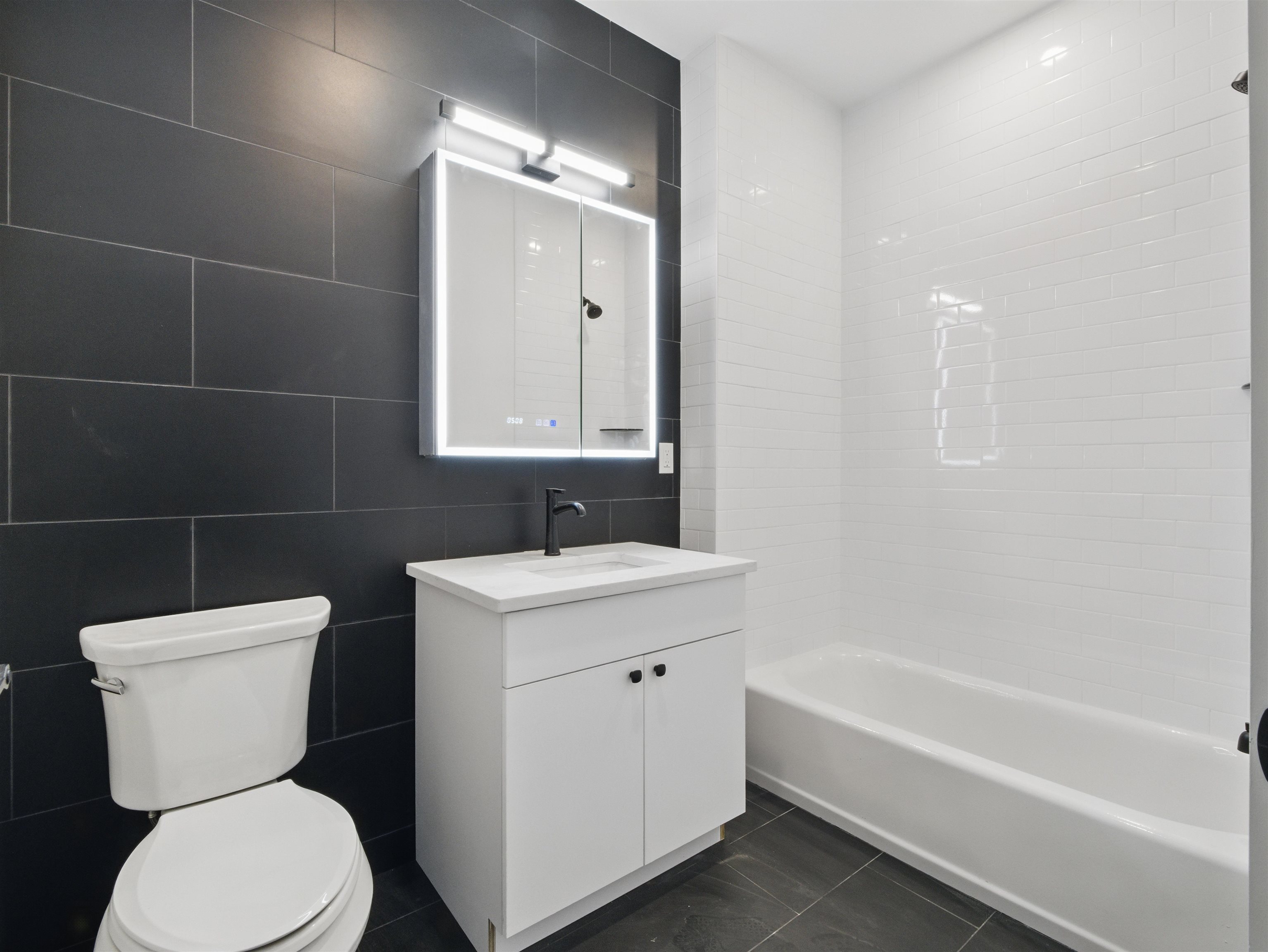 633 NEWARK AVE Unit: 202