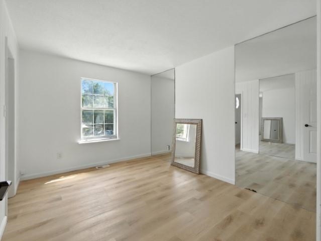 206 ASH CT