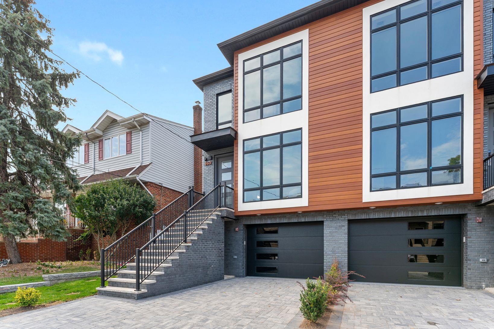 230 GRANT AVE