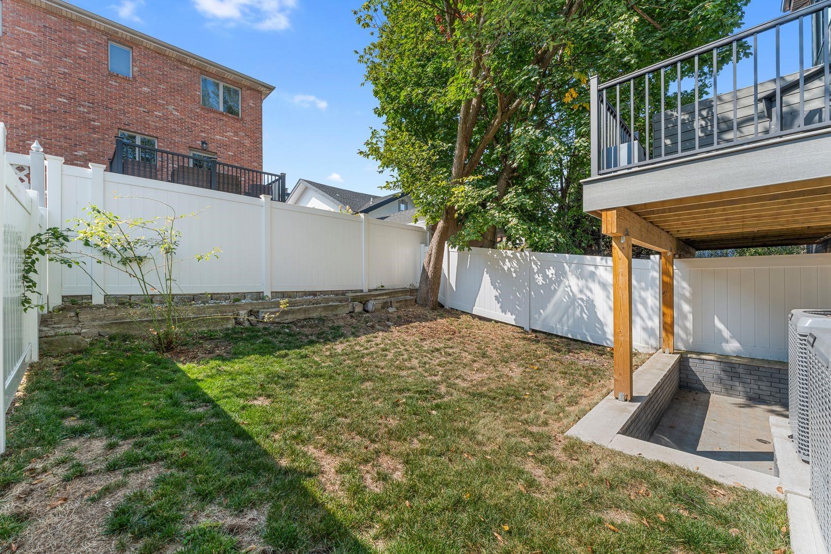 230 GRANT AVE
