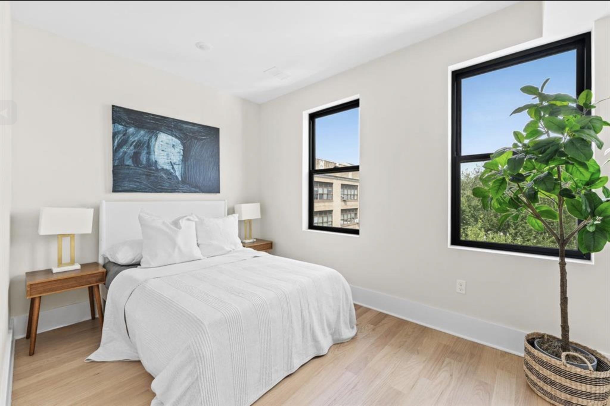 249 BERGEN AVE Unit: PENTHOUSE