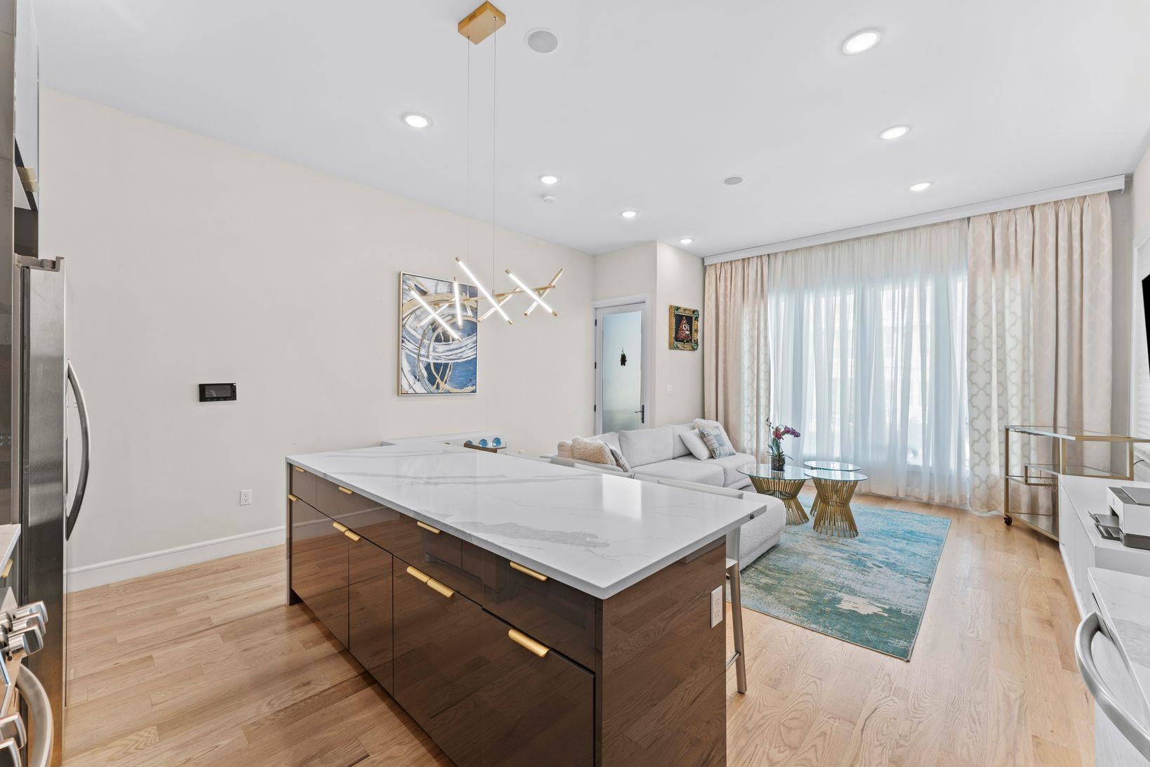 93 PEARSALL AVE Unit: 1-2