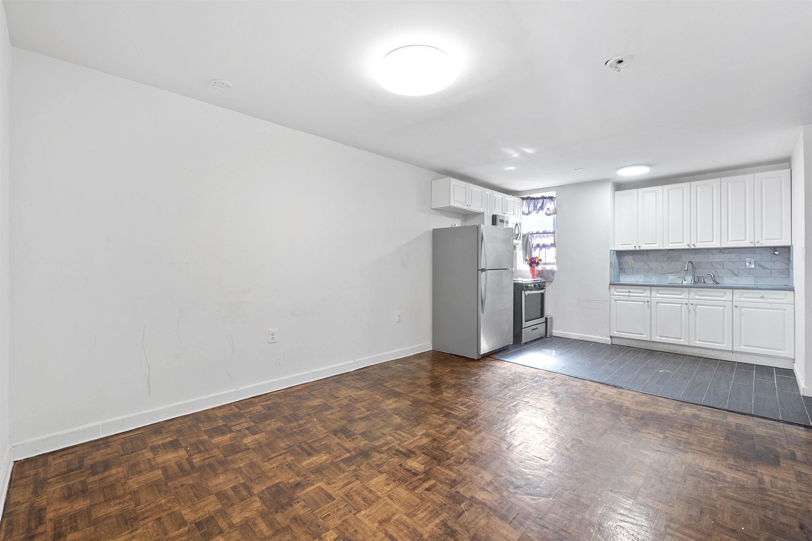 540 MARTIN LUTHER KING JR DR