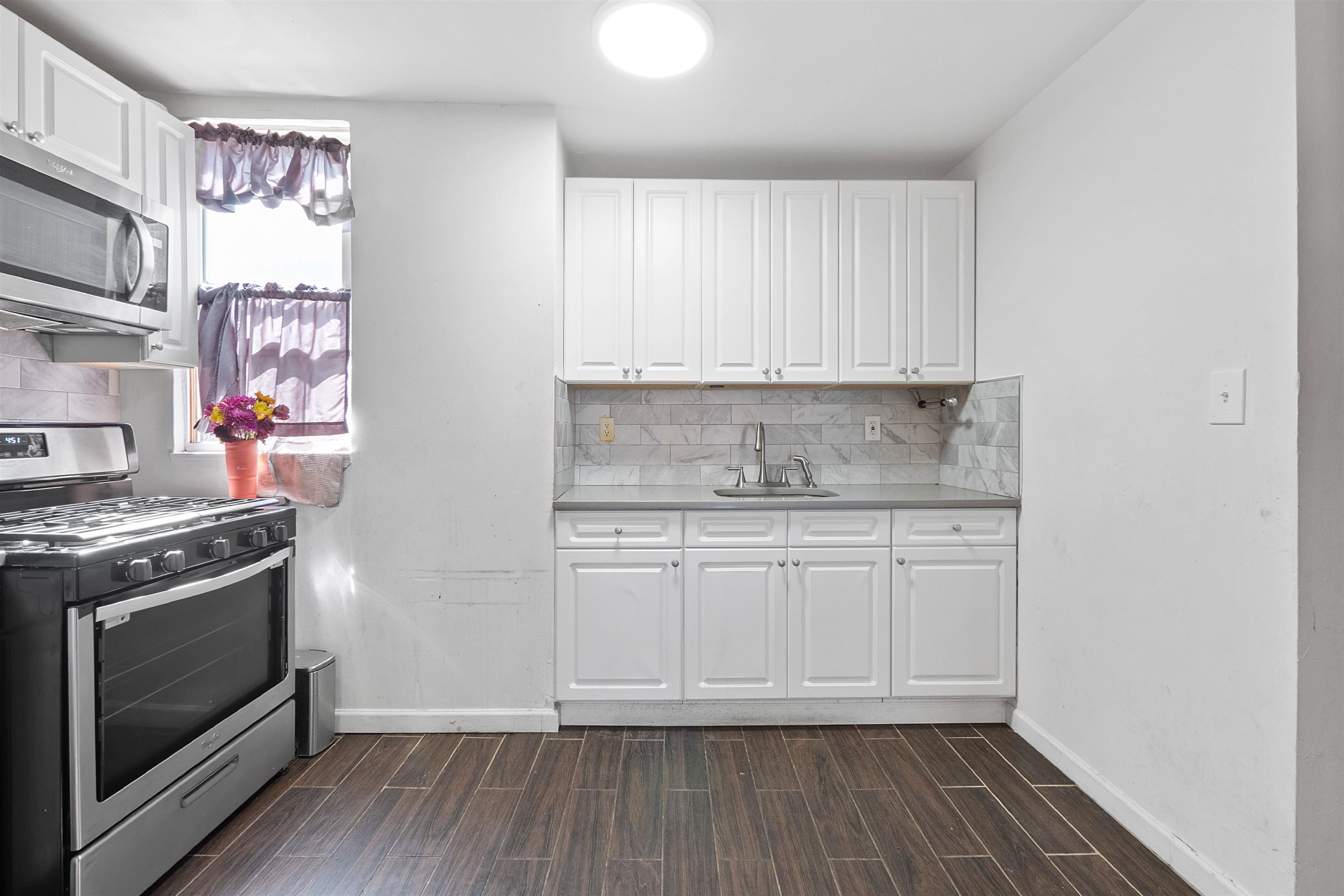 540 MARTIN LUTHER KING JR DR