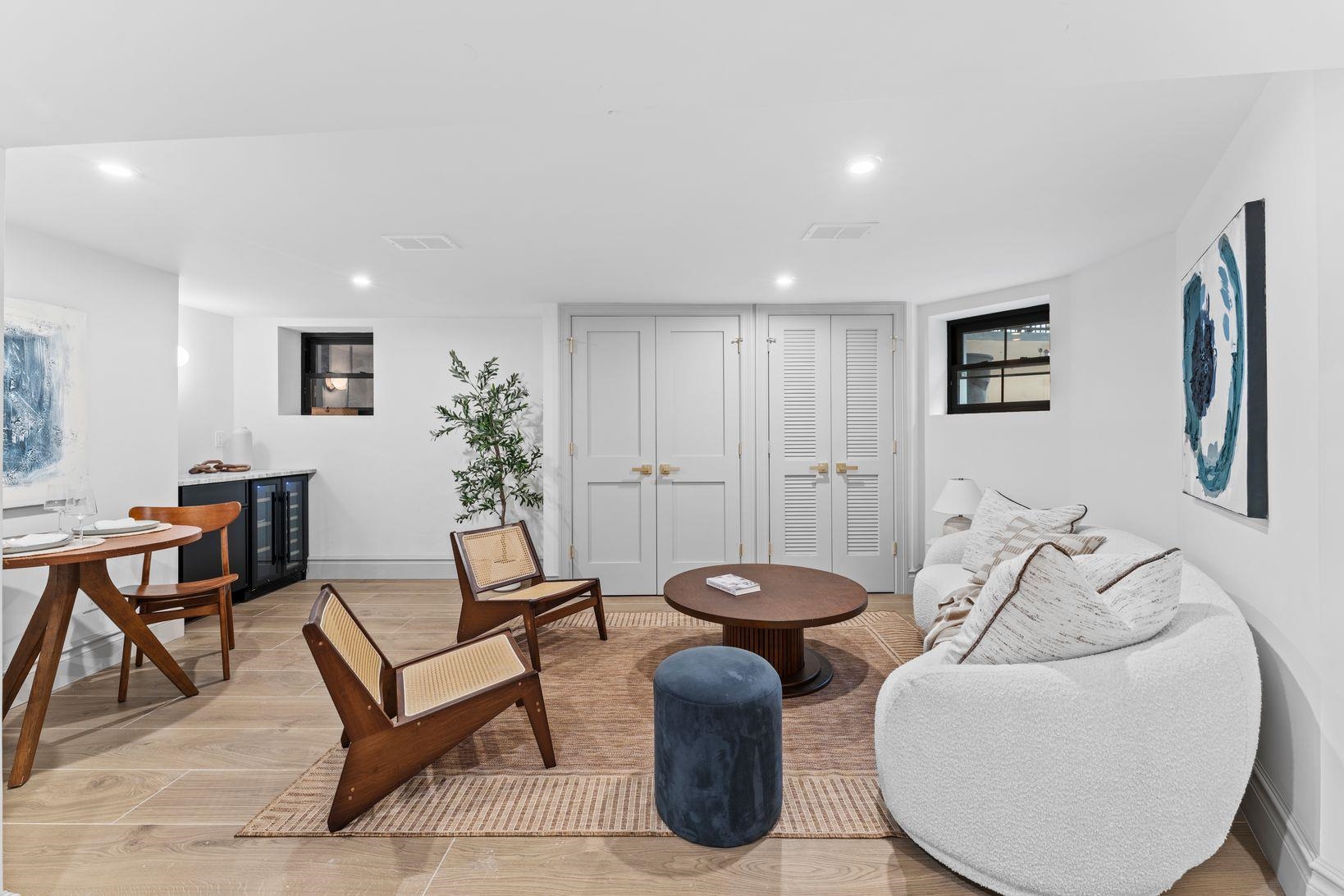 83 LIBERTY PL Unit: 1