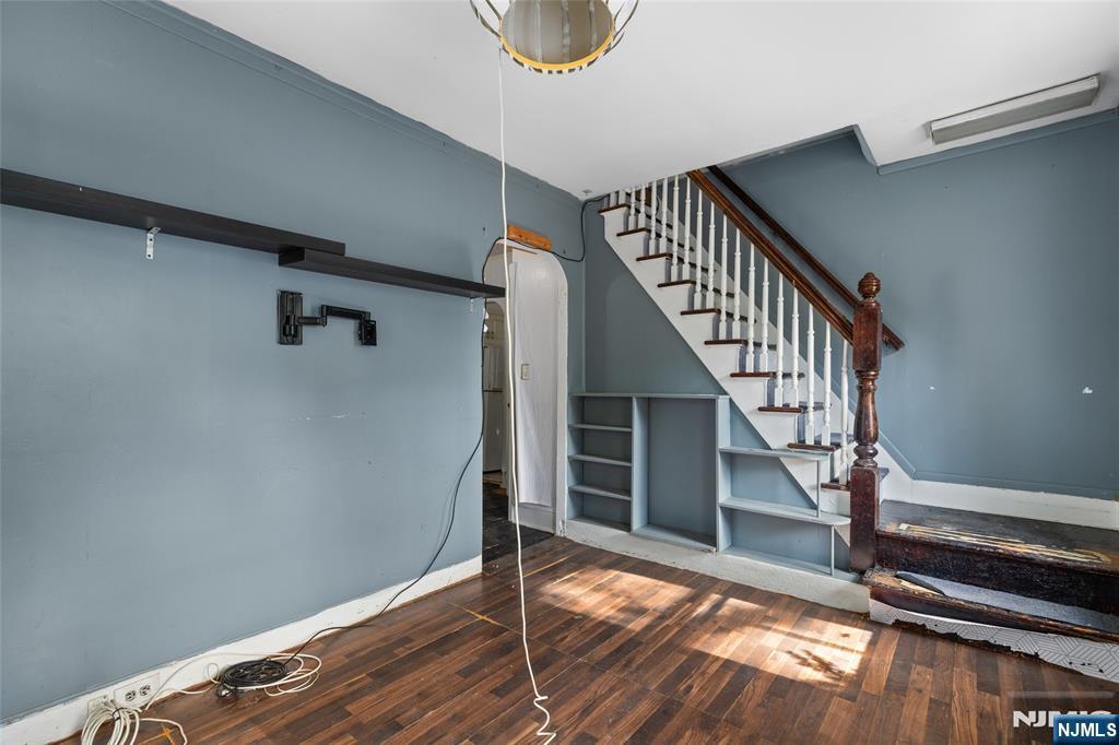 256 Pascack Road