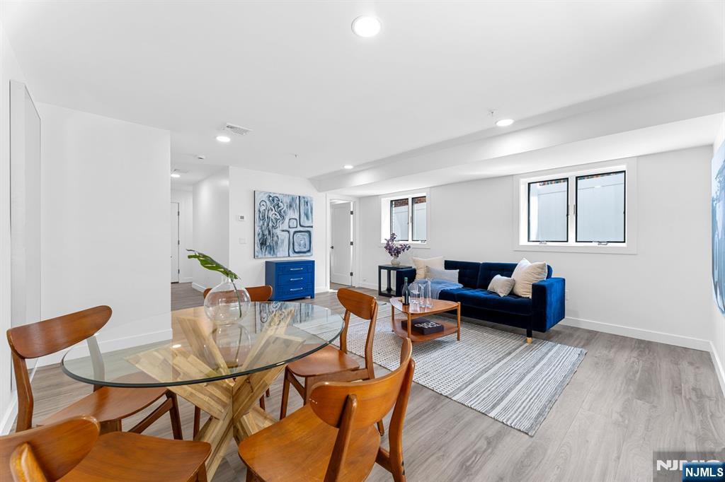 230 Grant Avenue Townhouse