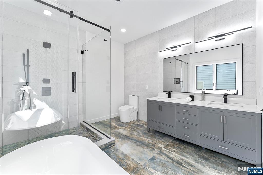 230 Grant Avenue Townhouse