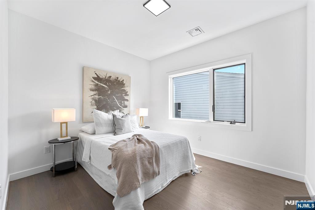 230 Grant Avenue Townhouse