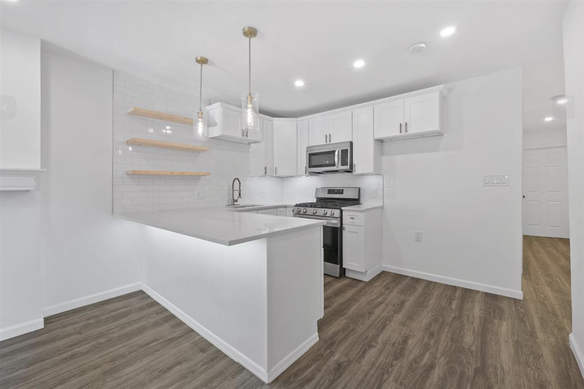 540 MARTIN LUTHER KING JR DR