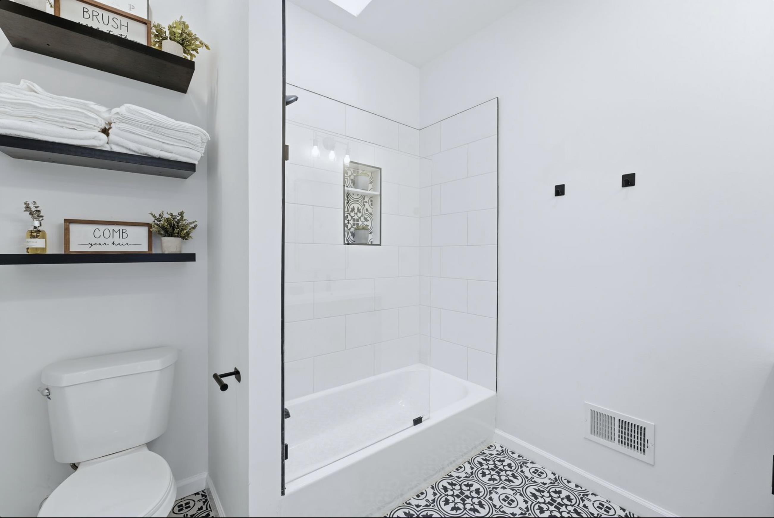 155 1/2 ARLINGTON AVE