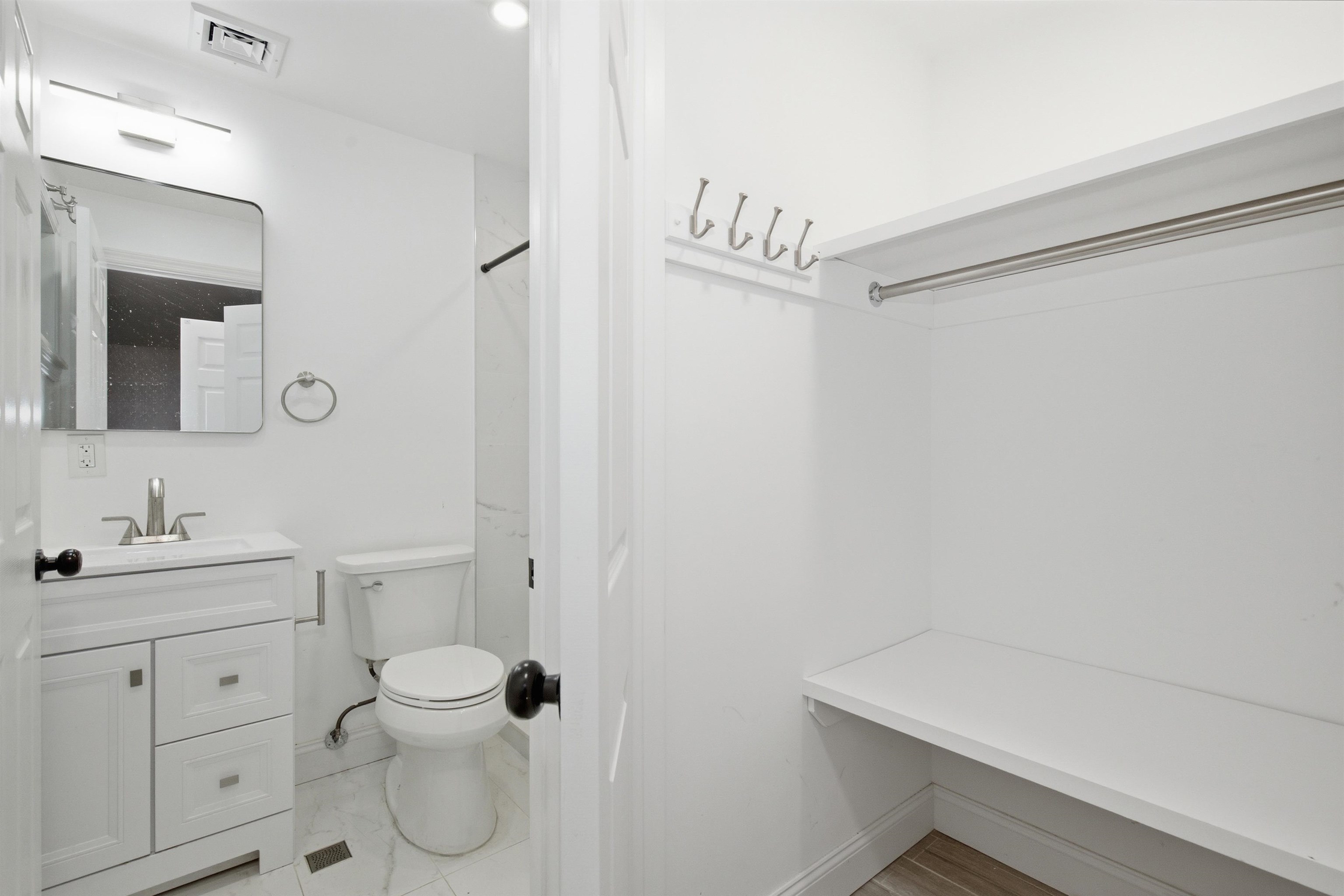 1012 PALISADE AVE Unit: 1