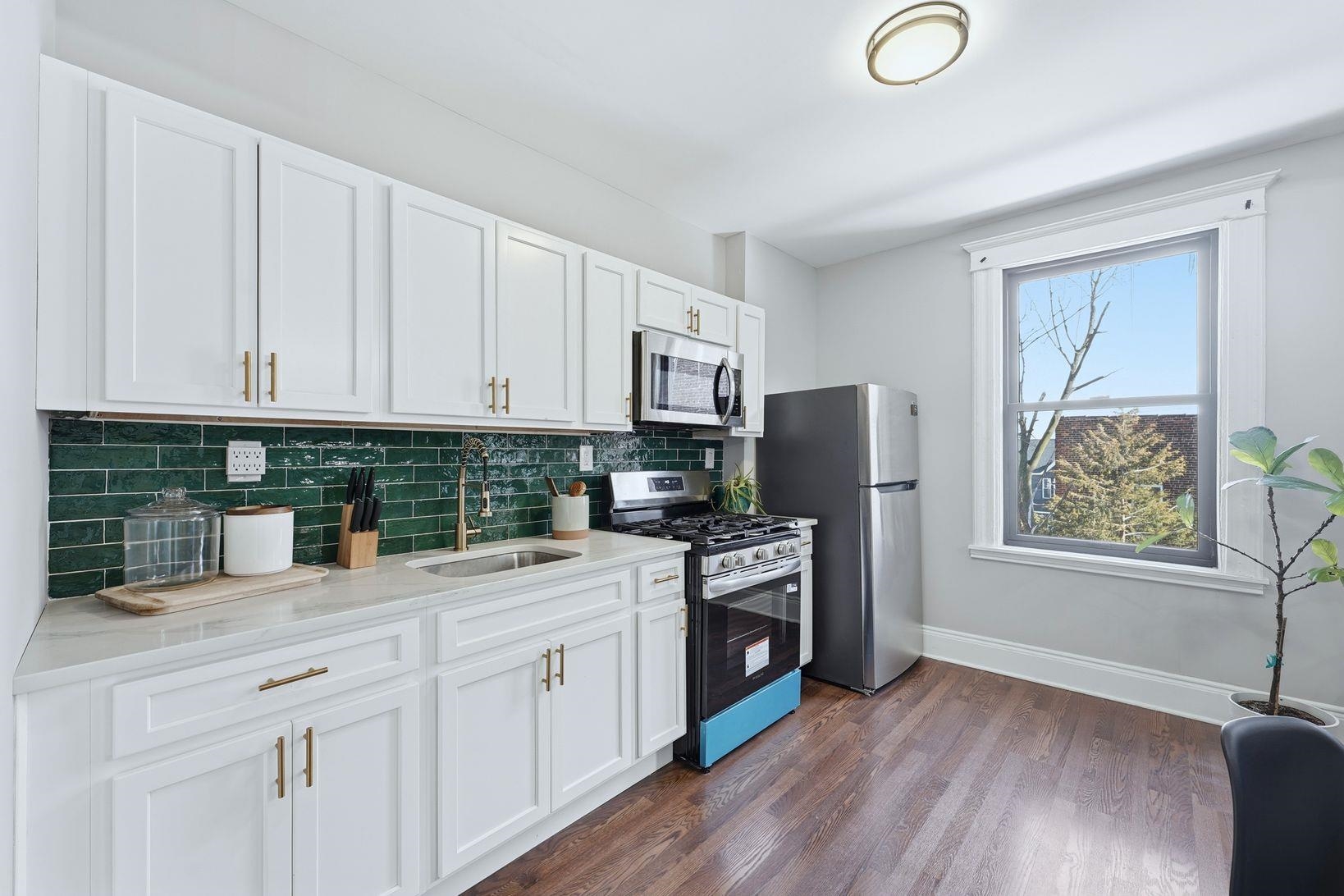 42 RANDOLPH AVE
