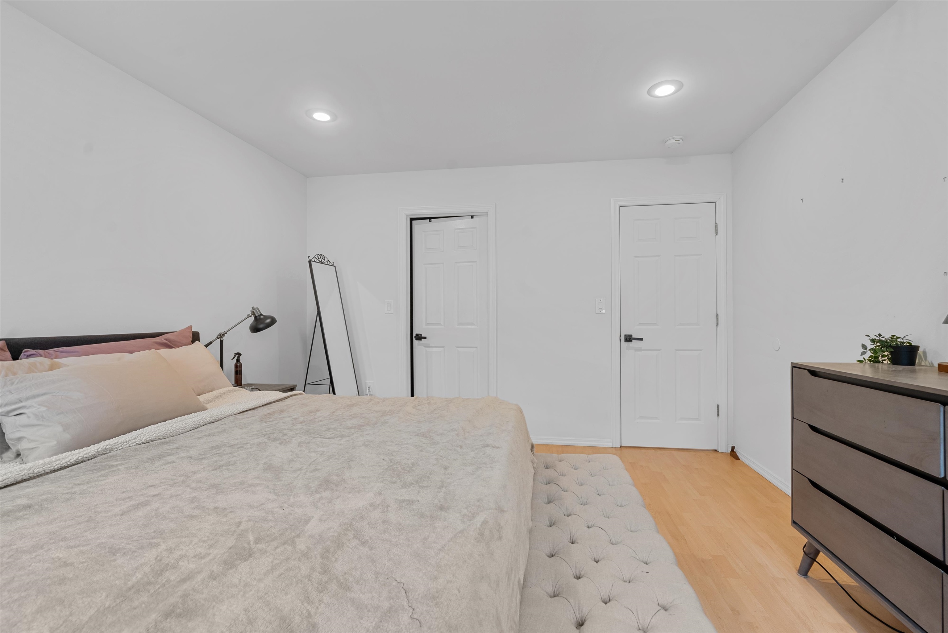 515 44TH ST Unit: Rear House