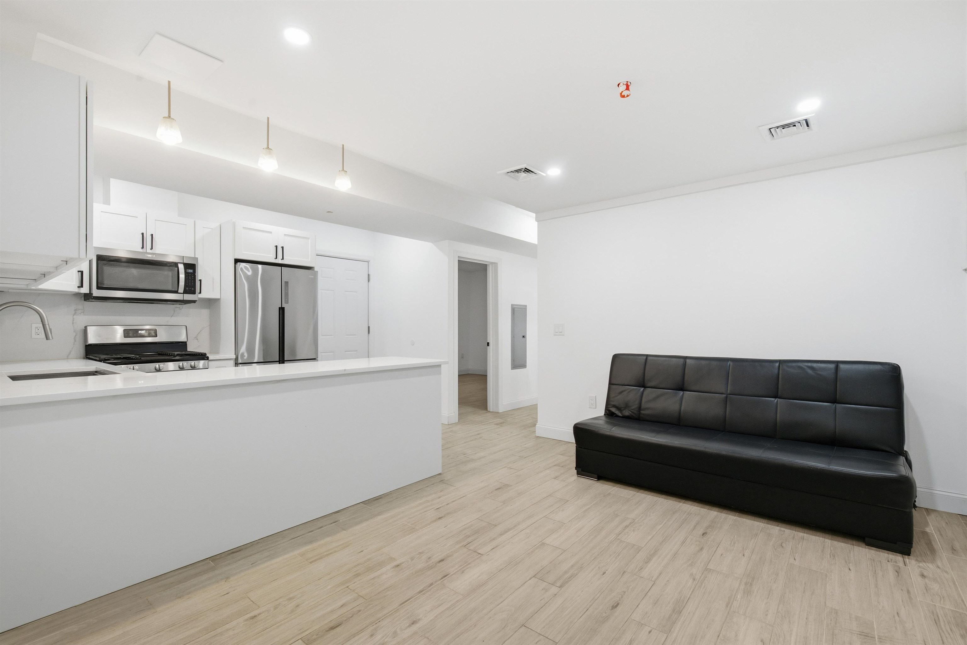 1012 PALISADE AVE Unit: 1