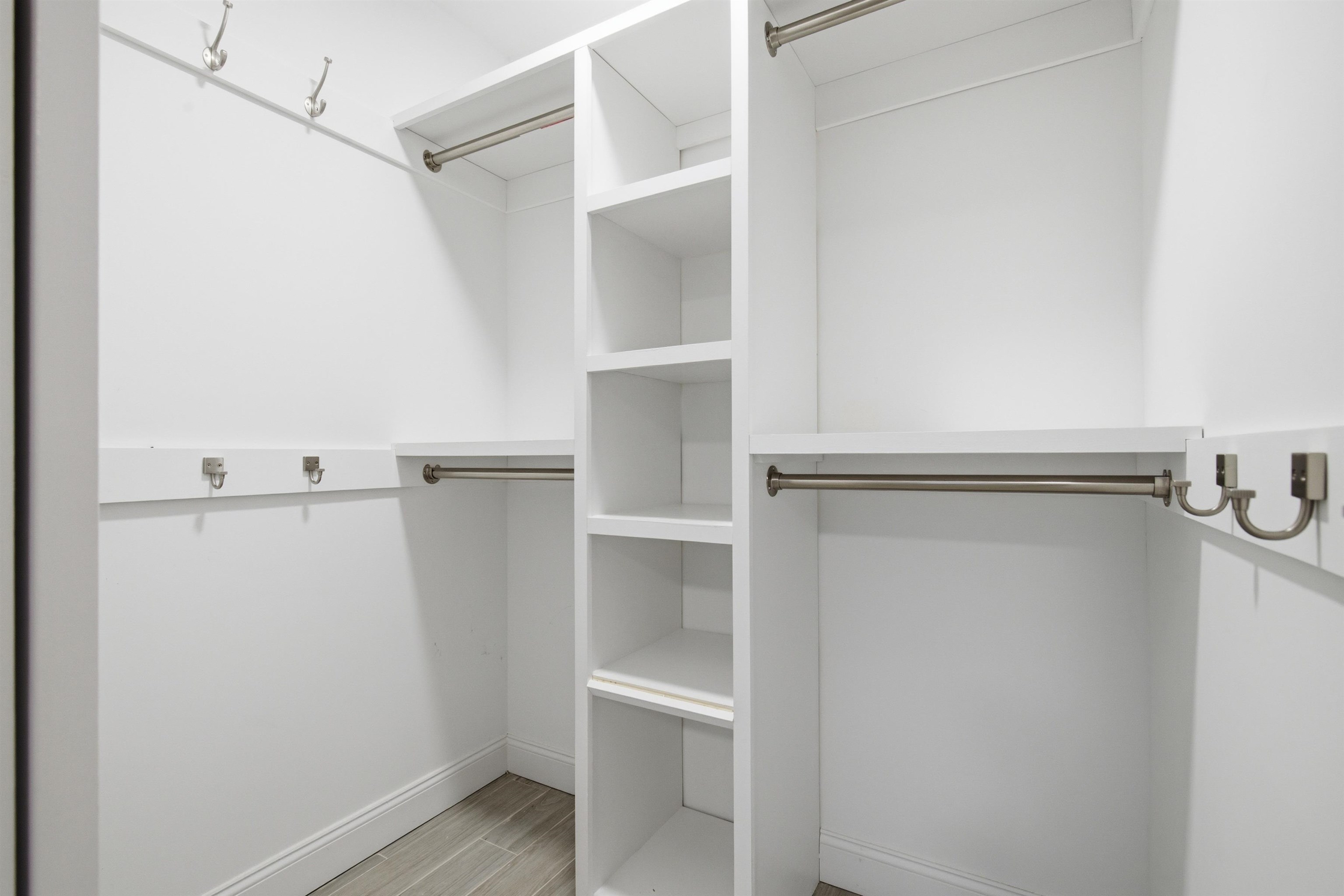 1012 PALISADE AVE Unit: 1