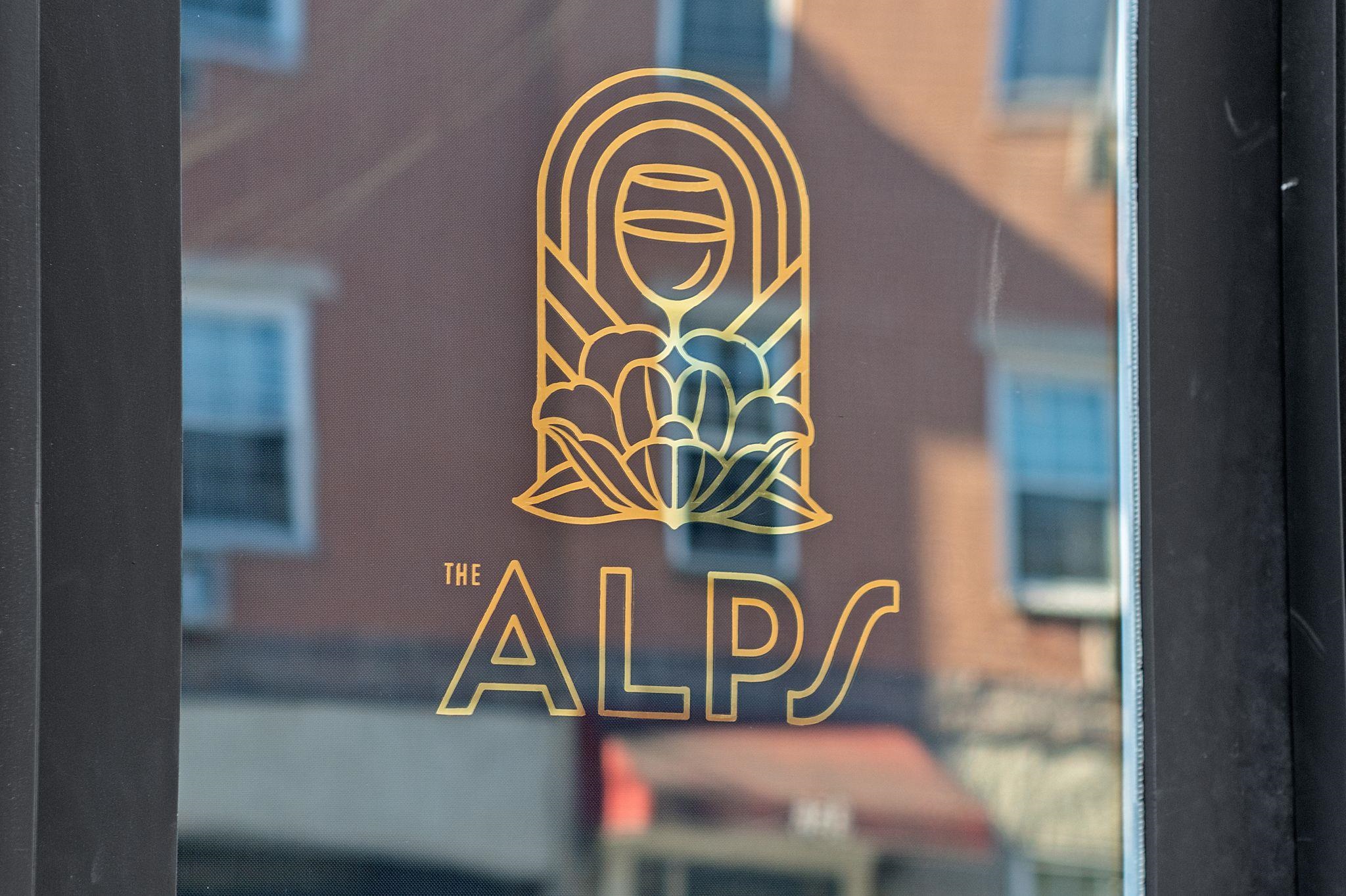 433 CENTRAL AVE Unit: PH4