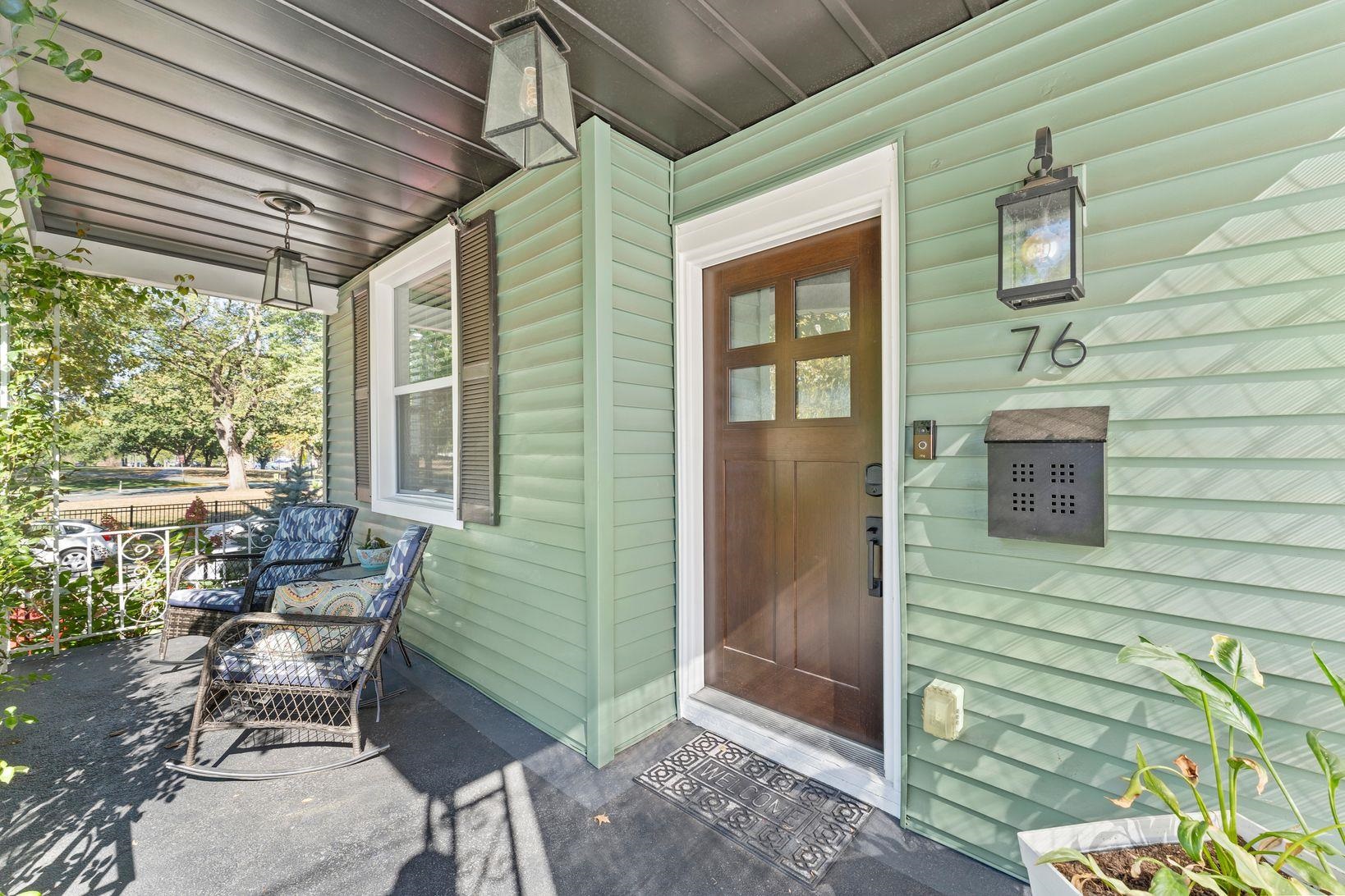 76 CONDICT ST