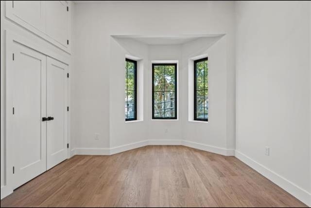 41 47TH ST Unit: 2