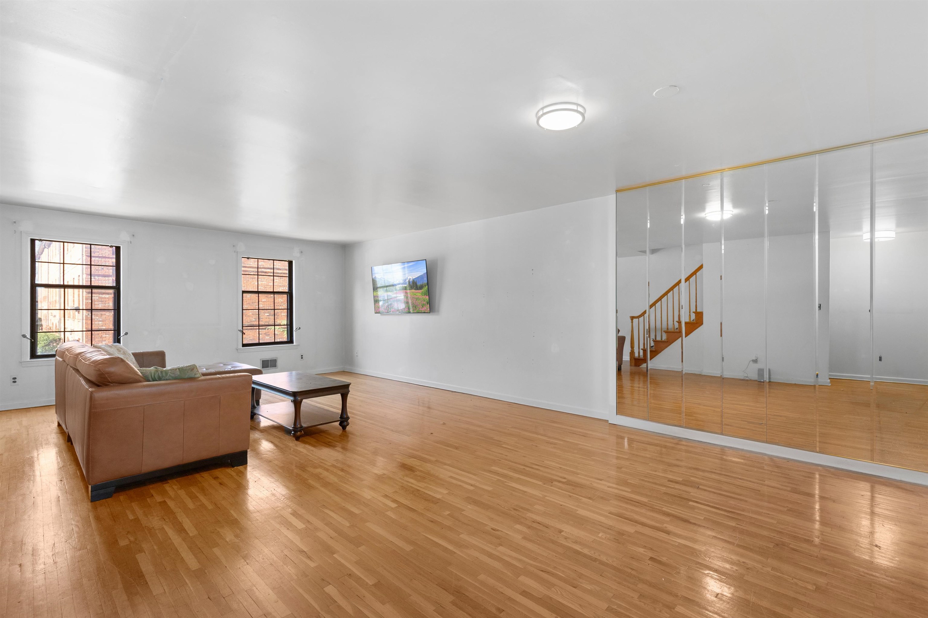 3624 LINCOLN TERRACE