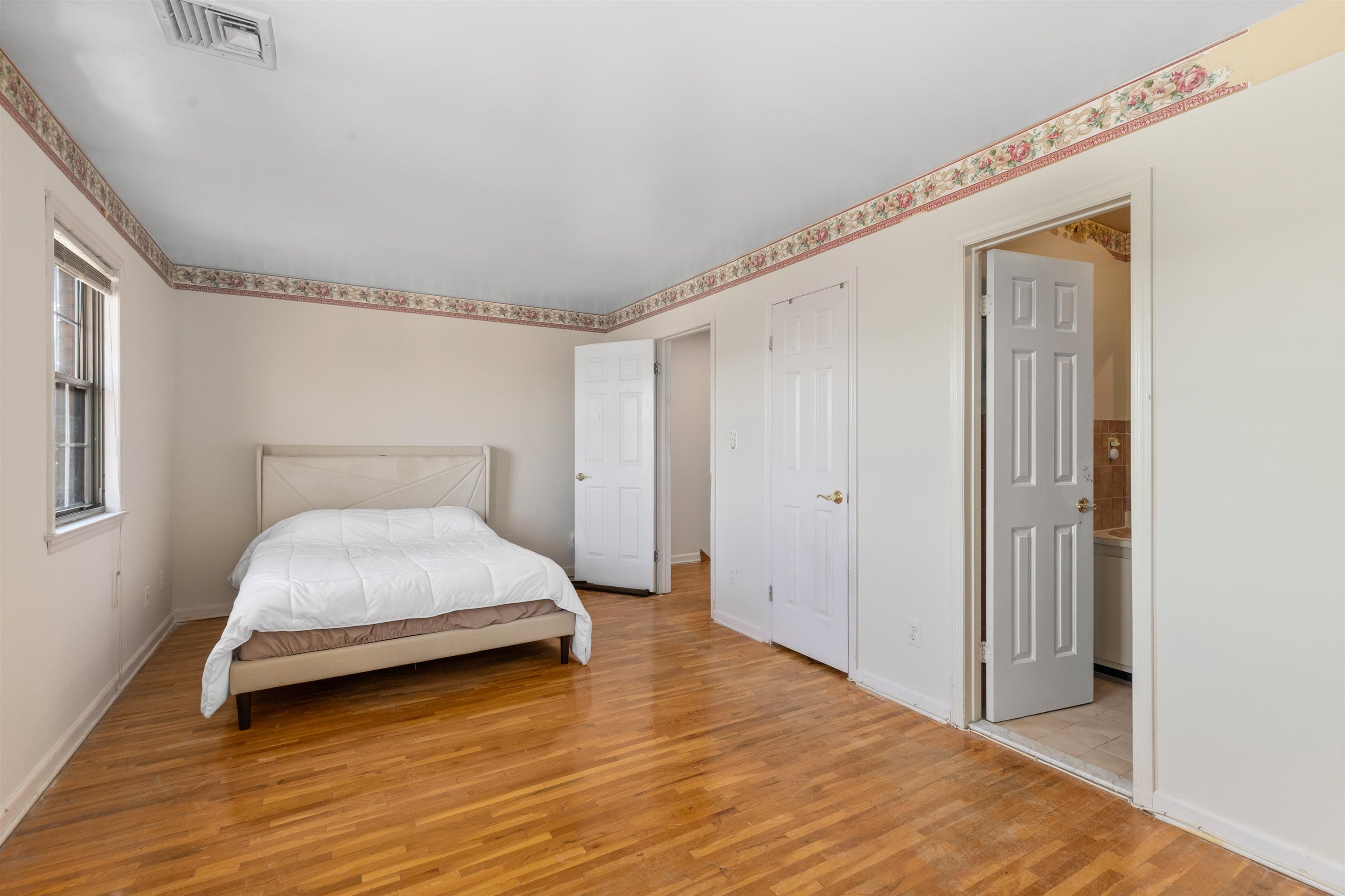 3624 LINCOLN TERRACE