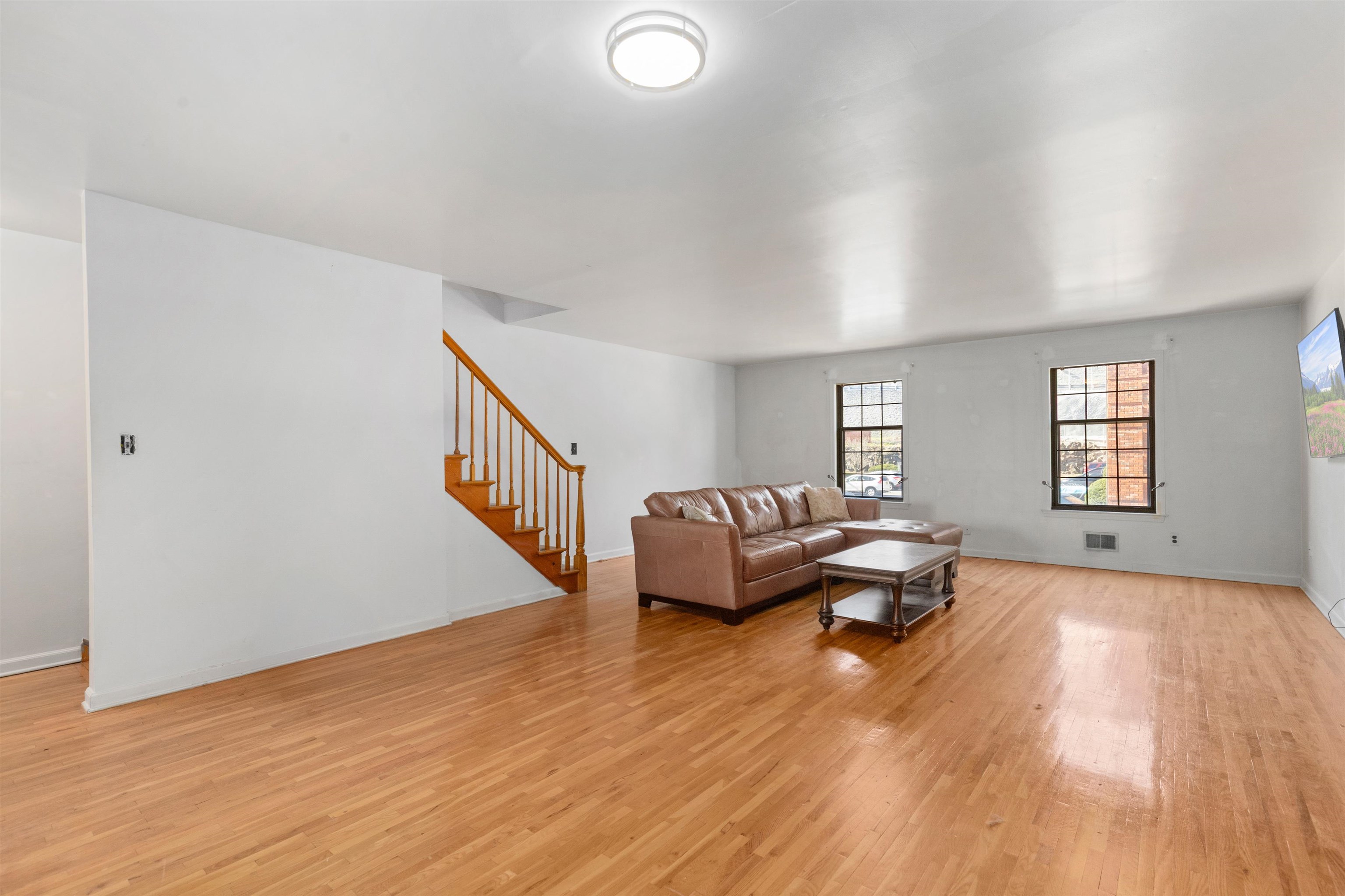 3624 LINCOLN TERRACE