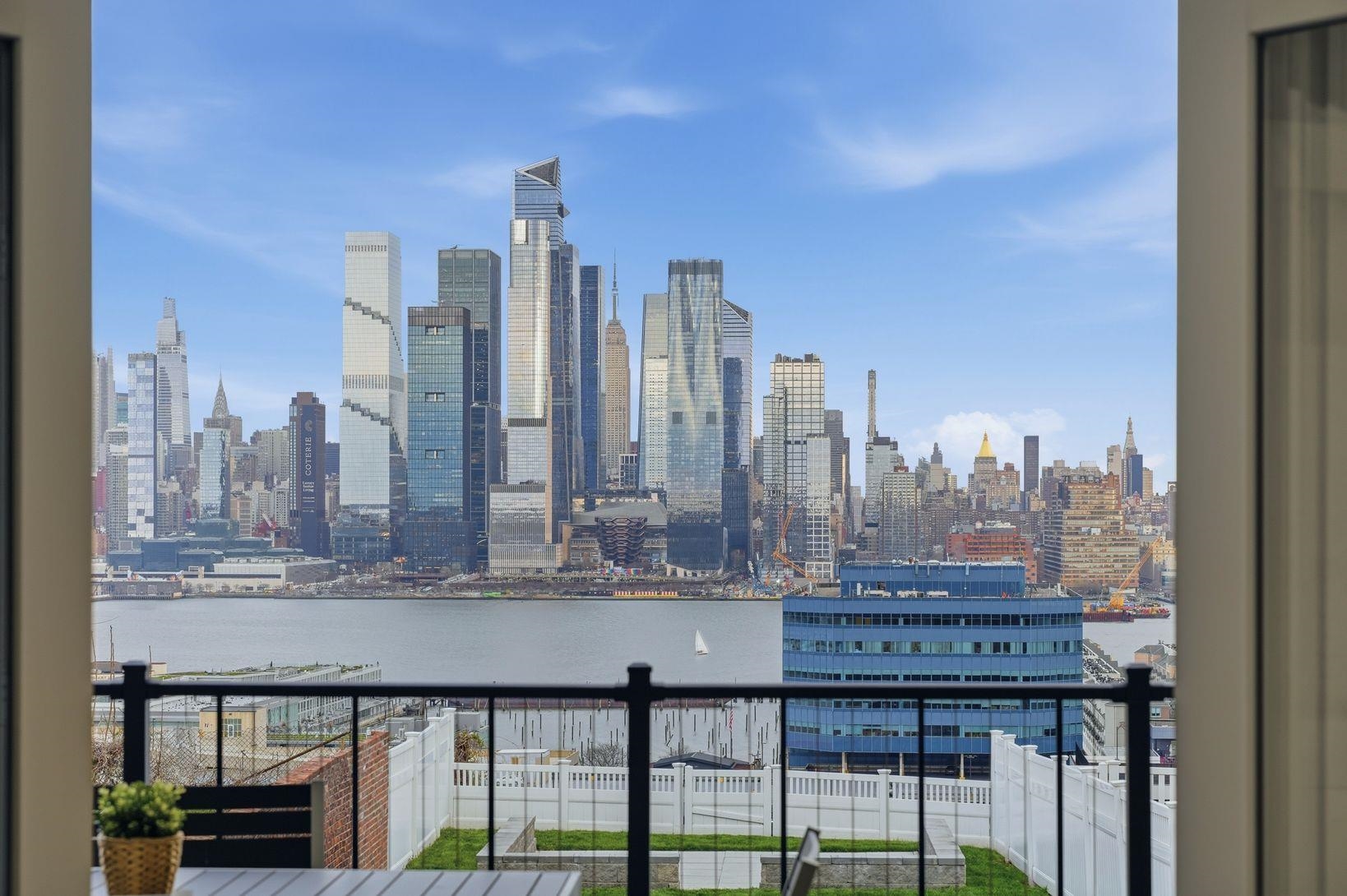 412 GREGORY AVE Unit: 1