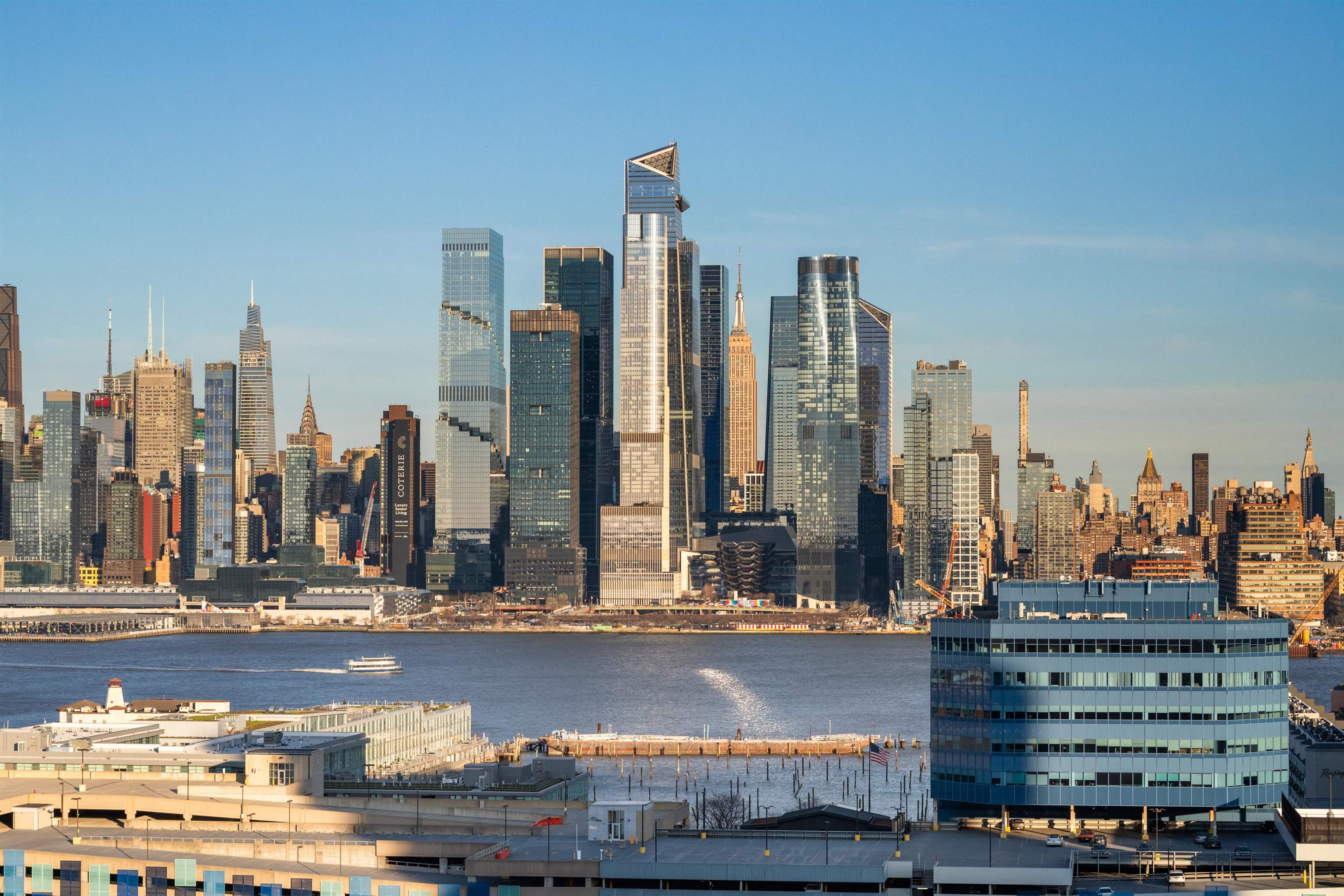 412 GREGORY AVE Unit: 1